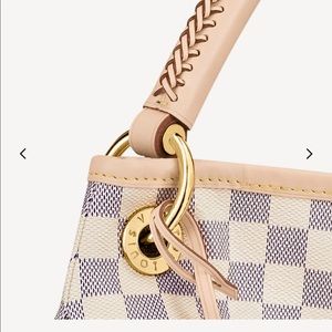 Louis Vuitton Azur Artsy MM